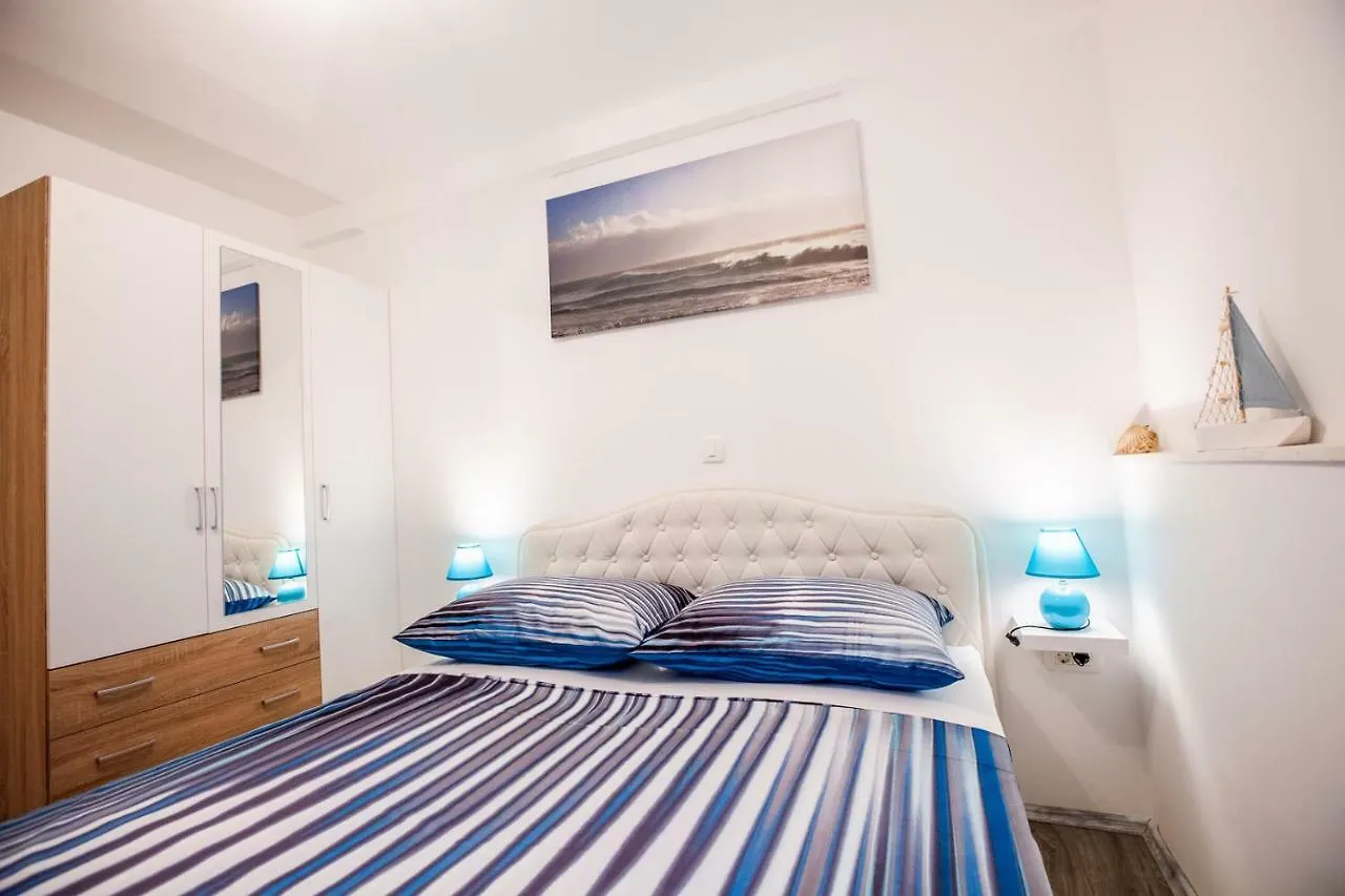 Apartments Mb Kaštela
