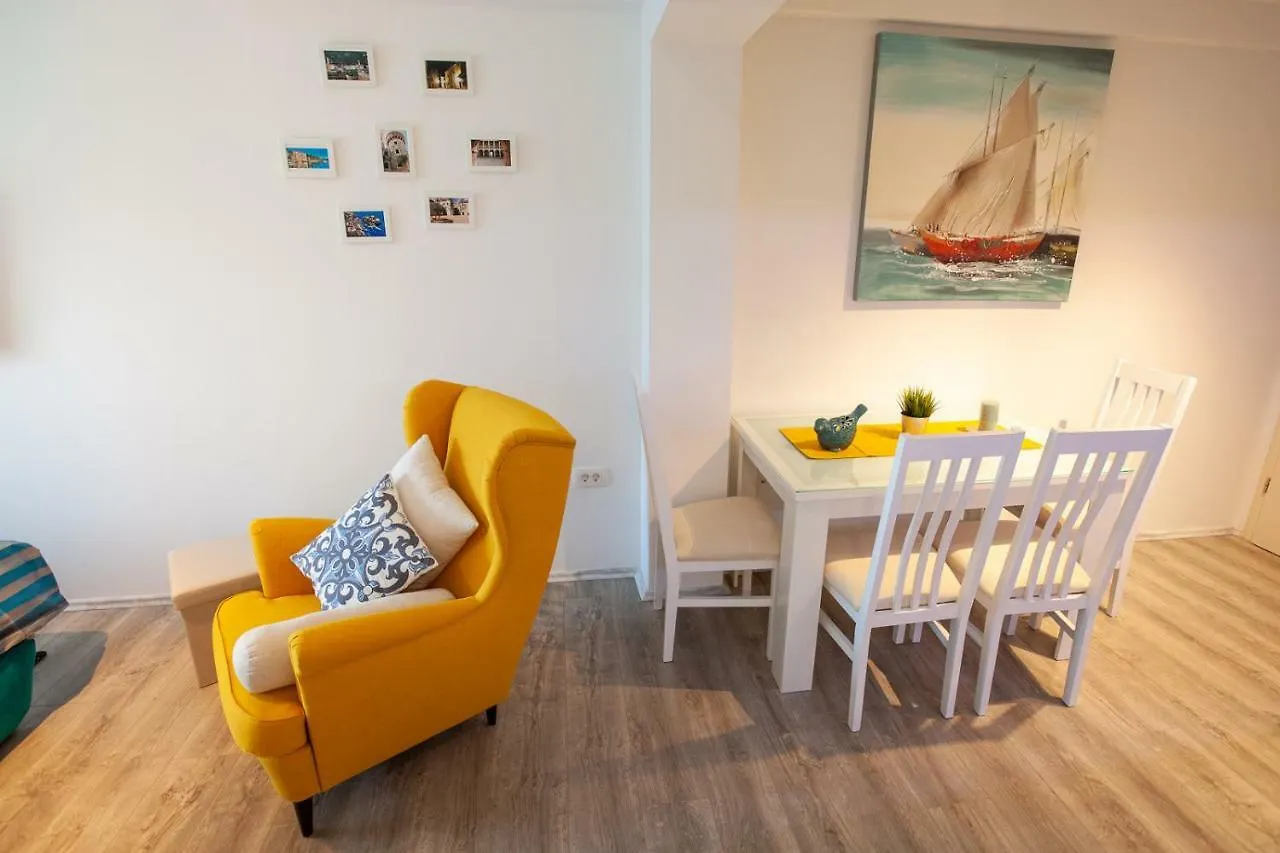 Apartments Mb Kastela