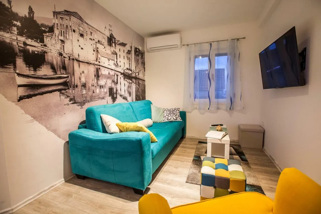 Apartments Mb Kastela